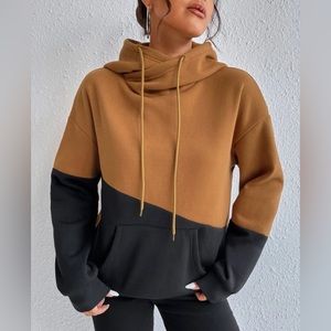 Colorblock Kangaroo Pocket Drawstring Hoodie
